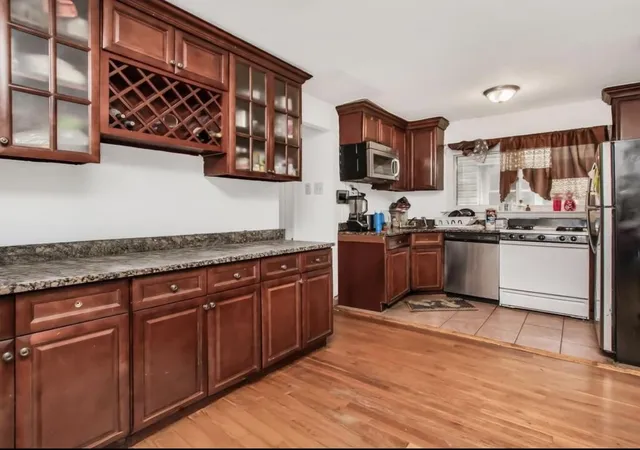 Photo 3 of Multi family home for sale at 3219 Lurting Ave, New York City, NY 10469 | MLS# RLS20077967 | Listing updated on 2026-05-28