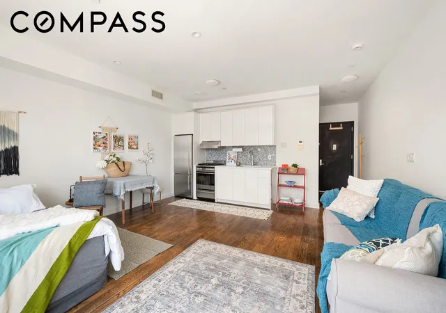 2nd image of 309 Cooper St, New York City, NY 11237