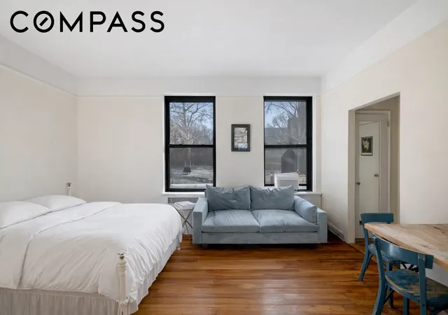 4th image of 101 W 80Th St #2C, New York, NY 10024 | MLS# RLS20077996