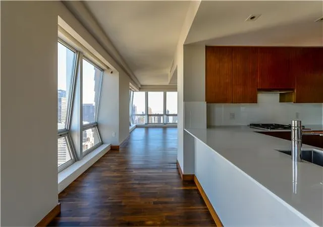 Listing Photo 4 - Condo for sale in building located at 400 5Th Ave, New York City, NY 10018 - Unit #46-E