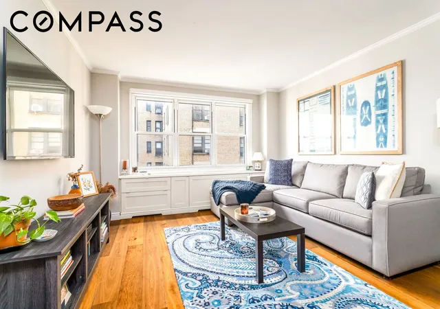 Photo 3 of Condo for sale at 415 E 85th Street #5J, New York, NY 10028 | MLS# RLS20076279 | Listing updated on 2026-07-13