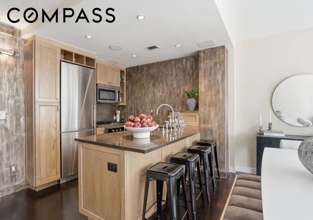 Photo 2 of Condo for sale at 333 Rector Pl #408, New York, NY 10280 | MLS# RLS20078101 | Listing updated on 2026-07-16