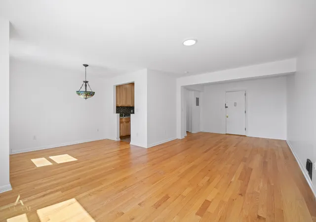 Photo 2 of Sale Pending at 601 Kappock St #6M, New York City, NY 10463 | MLS# RLS20078106 | Listing updated on 2026-06-02