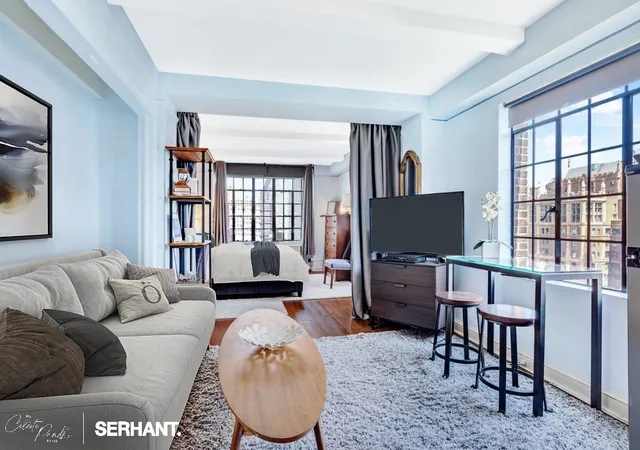 Homes for sale in New York, NY | 320 E 42Nd St, New York, NY 10017