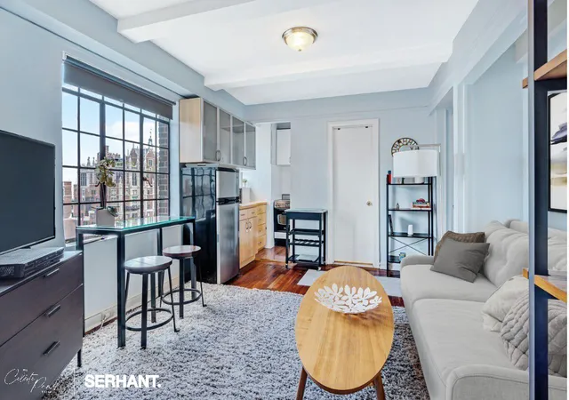 Homes for sale in New York, NY | 320 E 42Nd St, New York, NY 10017