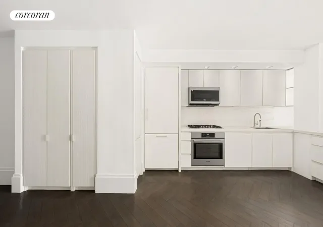 Photo 3 of Condo for sale at 101 Wall St #14C, New York, NY 10005 | MLS# RLS20078223 | Listing updated on 2026-07-06