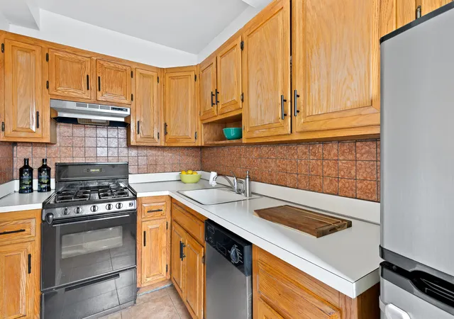 Photo 2 of Sale Pending at 270 Jay St #4F, Brooklyn, NY 11201 | MLS# RLS20078238 | Listing updated on 2026-05-03