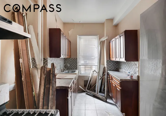 Listing Photo 3 - Condo for sale in building located at 416 Ocean Ave, New York, NY 11226 - Unit #62