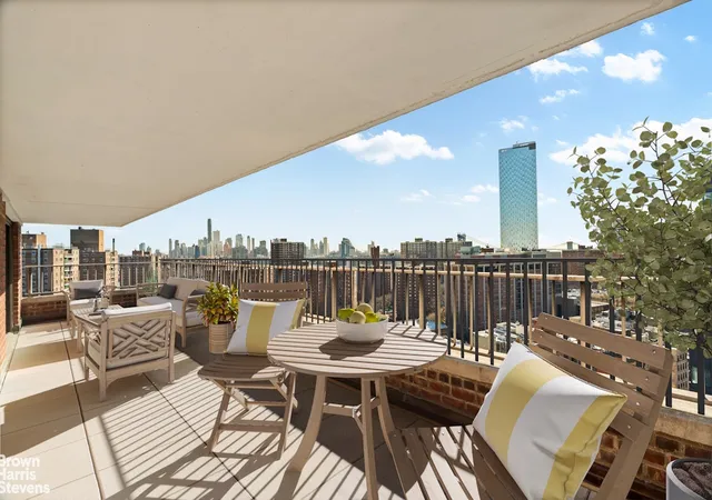Photo 1 of Sale Pending at 264 E Broadway #C1801, New York City, NY 10002 | MLS# RLS20078333 | Listing updated on 2026-07-29