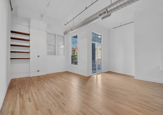 Photo 4 of Single family home for sale at 689 Myrtle Ave #2H, New York City, NY 11205 | MLS# RLS20078377 | Listing updated on 2026-07-26