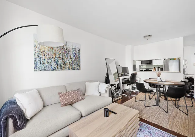 Photo 3 of House for sale at 30 W 61st Street #10F, New York City, NY 10023 | MLS# RLS20078393 | Listing updated on 2026-05-15