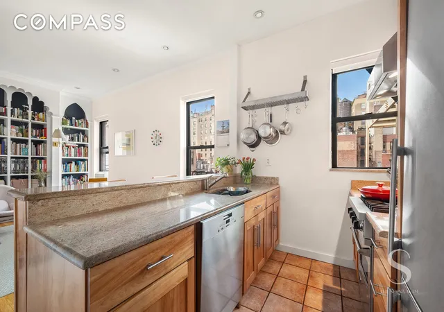Photo 3 of Condo for sale at 30 E 95th Street #6F, New York, NY 10128 | MLS# RLS20078547 | Listing updated on 2026-04-07