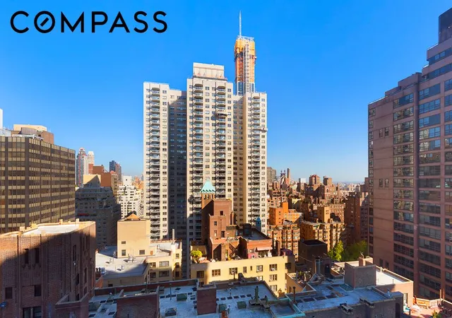 Listing Photo 4 - Condo for sale in building located at 400 E 54Th St, New York City, NY 10022 - Unit #24E