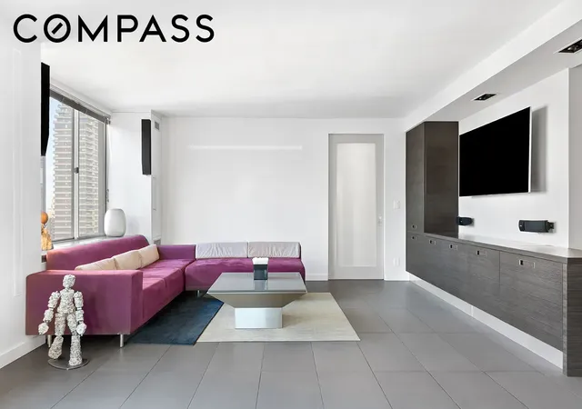3rd image of 236 E 47Th St #27DE, New York City, NY 10017 | MLS# RLS20077321
