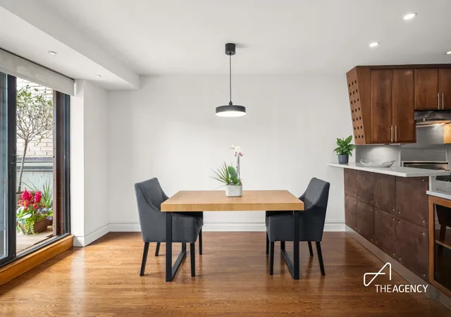 3rd image of 181 7Th Ave, New York City, NY 10011