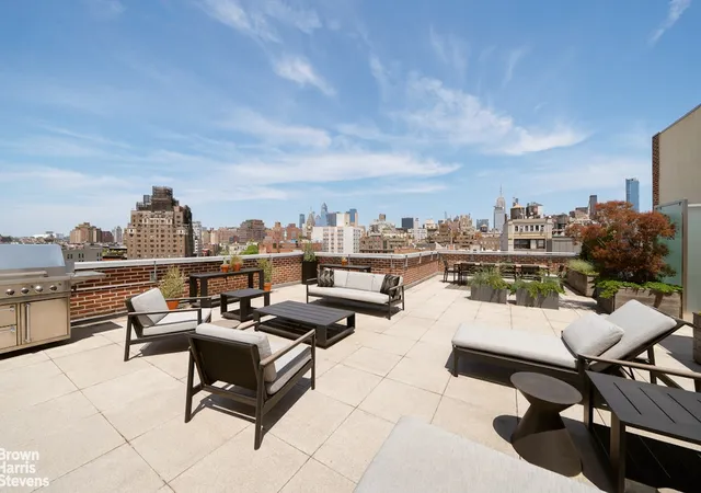 Photo 1 of Townhouse for sale at 173 Mac Dougal St #PHW, New York City, NY 10011 | MLS# RLS20078796 | Listing updated on 2026-05-04
