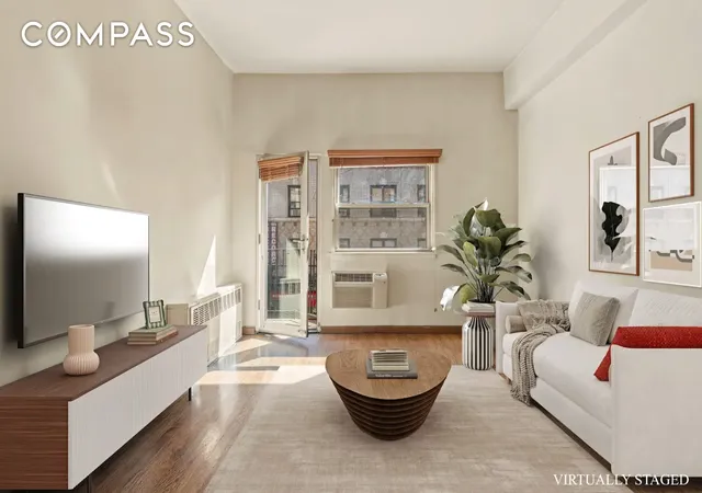 2nd image of 211 Thompson St #2F, New York City, NY 10012 | MLS# RLS20078799
