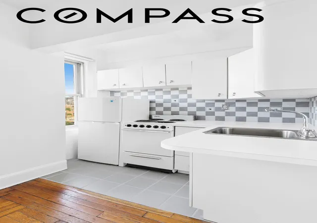 Homes for sale in New York City, NY | 24 5Th Ave #831, New York City, NY 10011 | MLS# RLS20078817