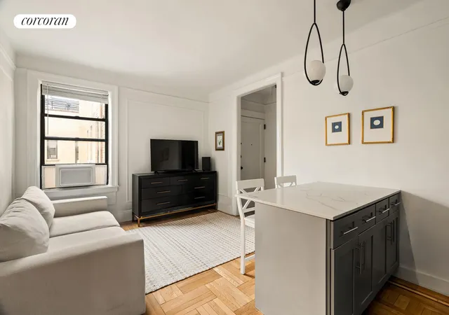 Homes for sale in New York City, NY | 87 Barrow St #B6H, New York City, NY 10014 | MLS# RLS20078885