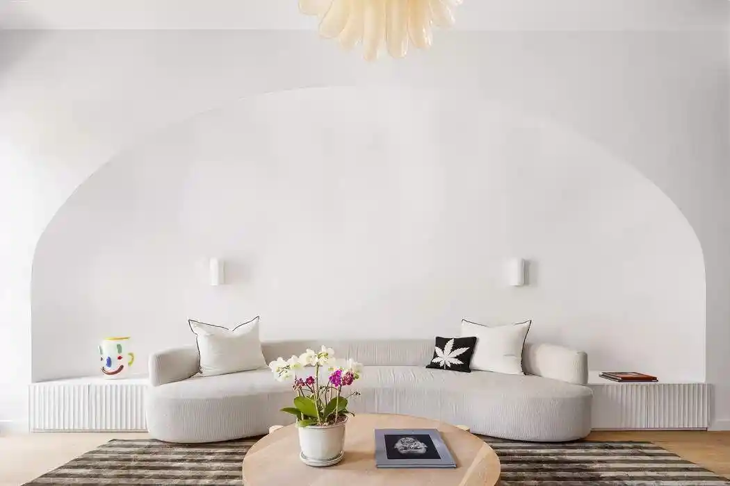 Photo 1 of Sale Pending at 346 W 22nd Street #2, New York City, NY 10011 | MLS# RLS20079079 | Listing updated on 2026-10-27