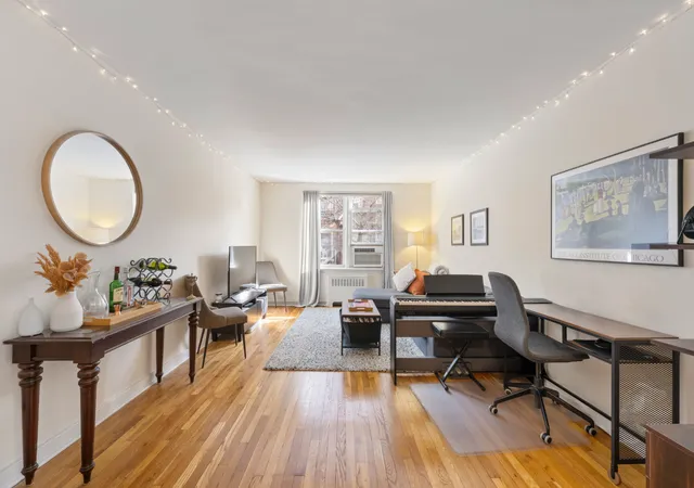 Homes for sale in New York City, NY | 143 Bennett Ave #2R, New York City, NY 10040 | MLS# RLS20079284
