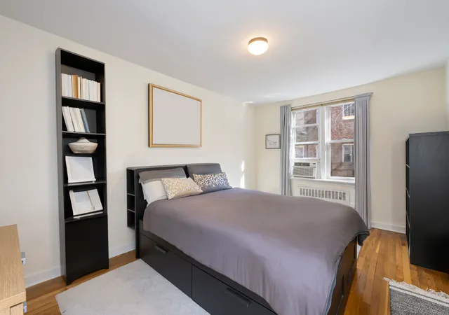 Homes for sale in New York City, NY | 143 Bennett Ave #2R, New York City, NY 10040 | MLS# RLS20079284