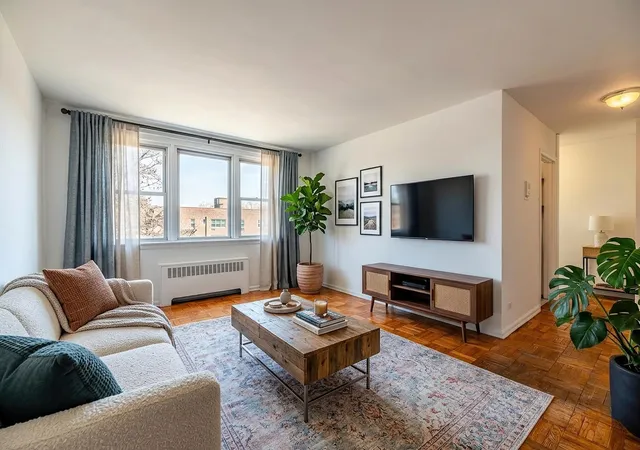 4th image of 80 Knolls Crescent #6-M, New York City, NY 10463 | MLS# RLS20079350
