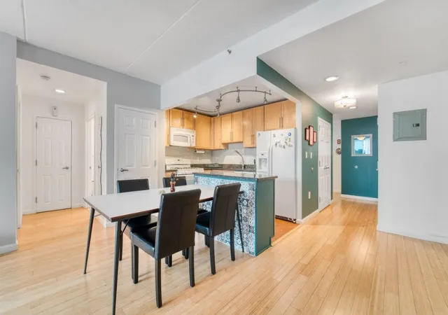 4th image of 837 Washington Ave #5L, New York City, NY 10451 | MLS# RLS20079397