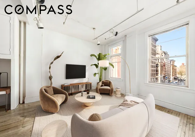 Listing Photo 2 - Condo for sale in building located at 718 Broadway, New York City, NY 10003 - Unit #4A