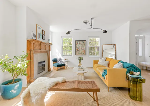 Photo 1 of Single family home for sale at 24 Middagh St, New York City, NY 11201 | MLS# RLS20079488 | Listing updated on 2026-05-13