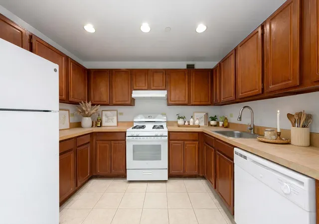 4th image of 45-02 Ditmars Blvd #137, Astoria, NY 11105 | MLS# RLS20079520