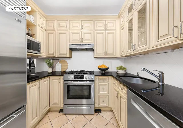Photo 2 of Sale Pending at 13 W 13th Street #1AS, New York, NY 10011 | MLS# RLS20079556 | Listing updated on 2026-07-15