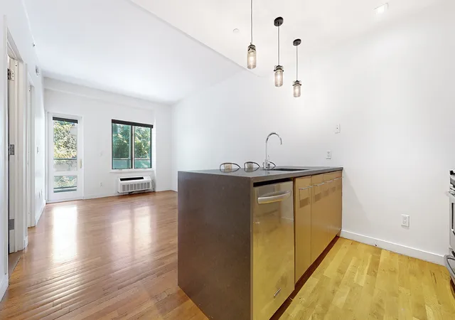 Homes for sale in New York, NY | 330 E 109Th St, New York, NY 10029
