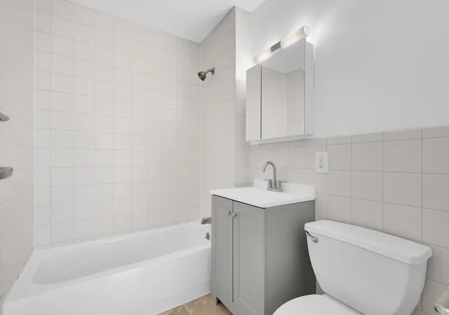 Listing Photo 5 - Condo for sale in building located at 352 Cathedral Pkwy, New York City, NY 10025 - Unit #9C