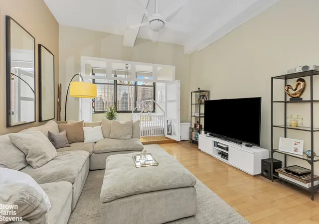 House for sale at 244 Madison Ave #16A, New York, NY 10016 | MLS# RLS20079784 | Listing updated on 2026-05-03