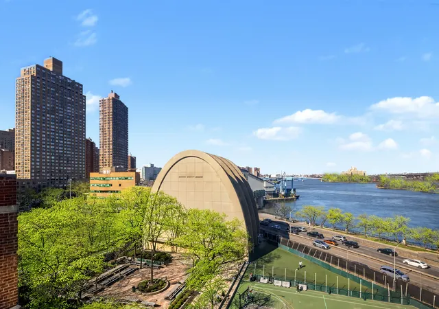 Photo 3 of Sale Pending at 200 E End Ave #7B, New York City, NY 10128 | MLS# RLS20079806 | Listing updated on 2026-08-30