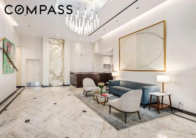 2nd image of 159 W 53Rd St, New York City, NY 10019