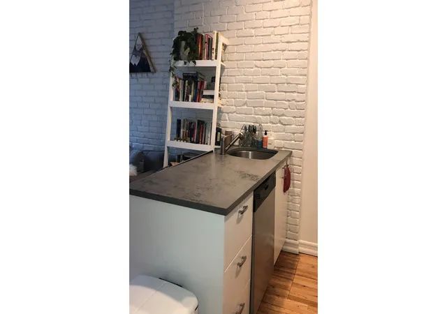 Photo 3 of House for sale at 237 E 88th Street #302, New York City, NY 10128 | MLS# RLS20079931 | Listing updated on 2026-05-31