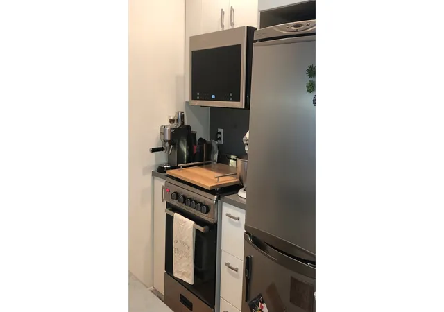 Photo 4 of House for sale at 237 E 88th Street #302, New York City, NY 10128 | MLS# RLS20079931 | Listing updated on 2026-05-31