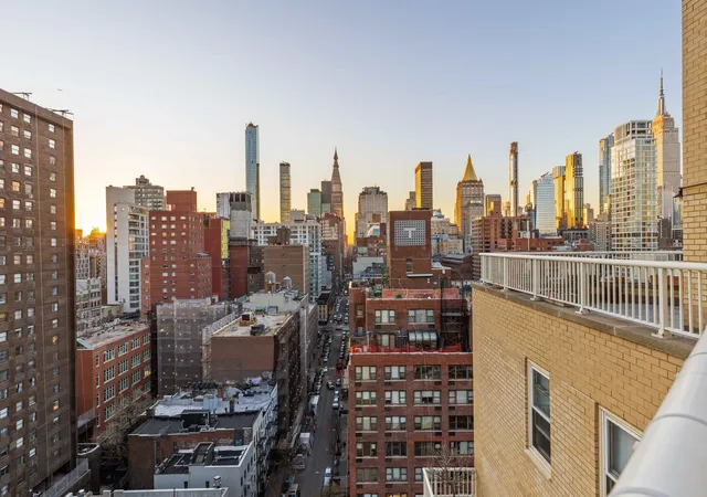 1st image of 305 E 24Th St #20M, New York City, NY 10010 | MLS# RLS20079957