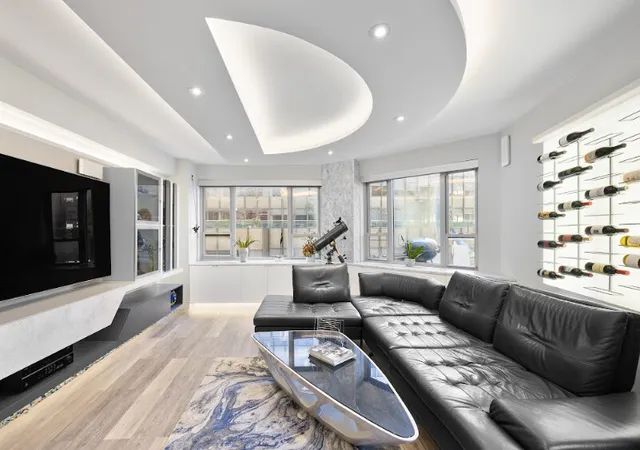1st image of 210 E 47Th St #11F, New York City, NY 10017 | MLS# RLS20080046