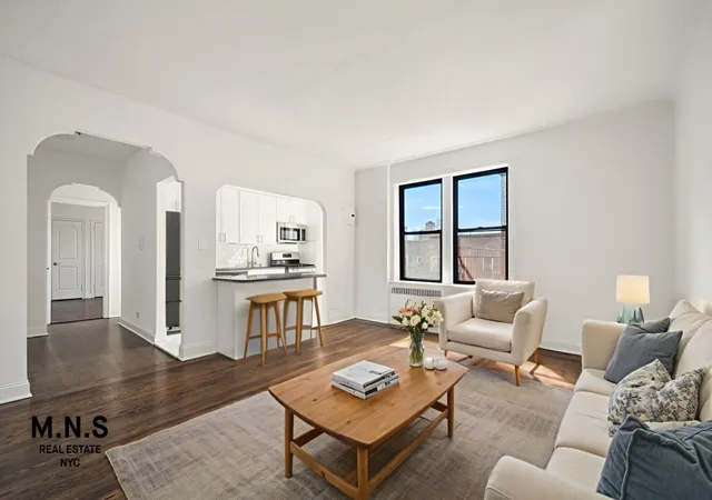 4th image of 35-45 81St St, New York, NY 11372