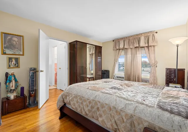 4th image of 60-11 Broadway #3C, Woodside, NY 11377 | MLS# RLS20080128