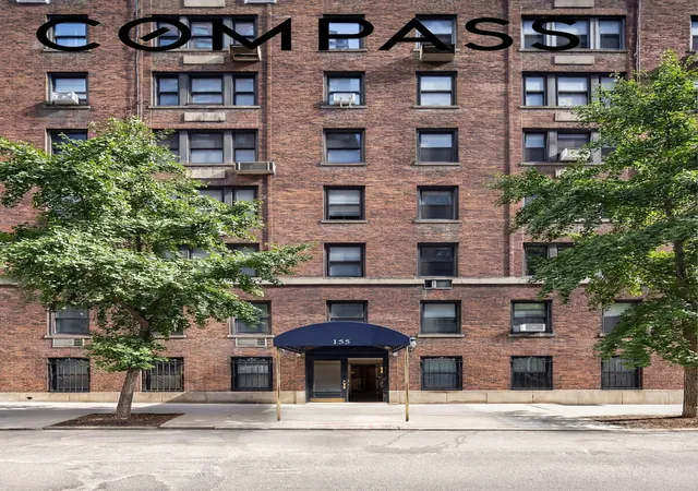Homes for sale in New York City, NY | 155 E 49th St #10A, New York City, NY 10017 | MLS# RLS20080165