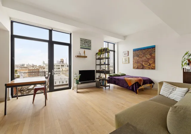 Photo 3 of Condo for sale at 21 45 44th Drive #PHA, Long Island City, NY 11101 | MLS# RLS20080173 | Listing updated on 2026-08-27