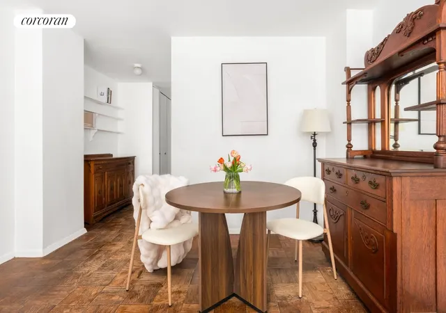 4th image of 7 E 14Th St #1523, New York, NY 10003 | MLS# RLS20080187