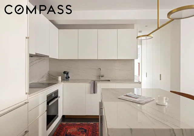Photo 3 of Condo for sale at 2 Tudor City Pl #8DS, New York, NY 10017 | MLS# RLS20074560 | Listing updated on 2026-07-19