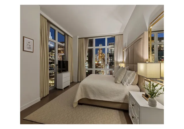 Listing Photo 1 - Condo for sale in building located at 305 E 51St St, New York City, NY 10022 - Unit #28A