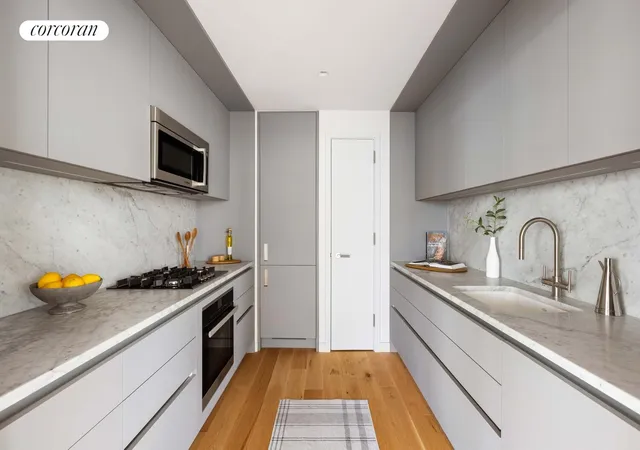 4th image of 547 W 47Th St #1112, New York City, NY 10036 | MLS# RLS20080310
