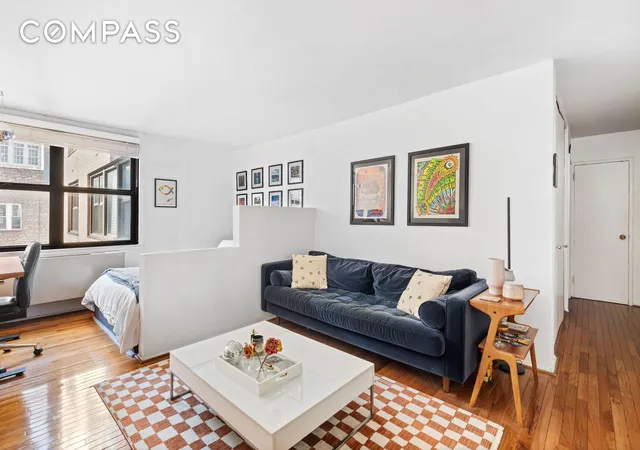 2nd image of 130 E 18Th St #8R, New York City, NY 10003 | MLS# RLS20080418